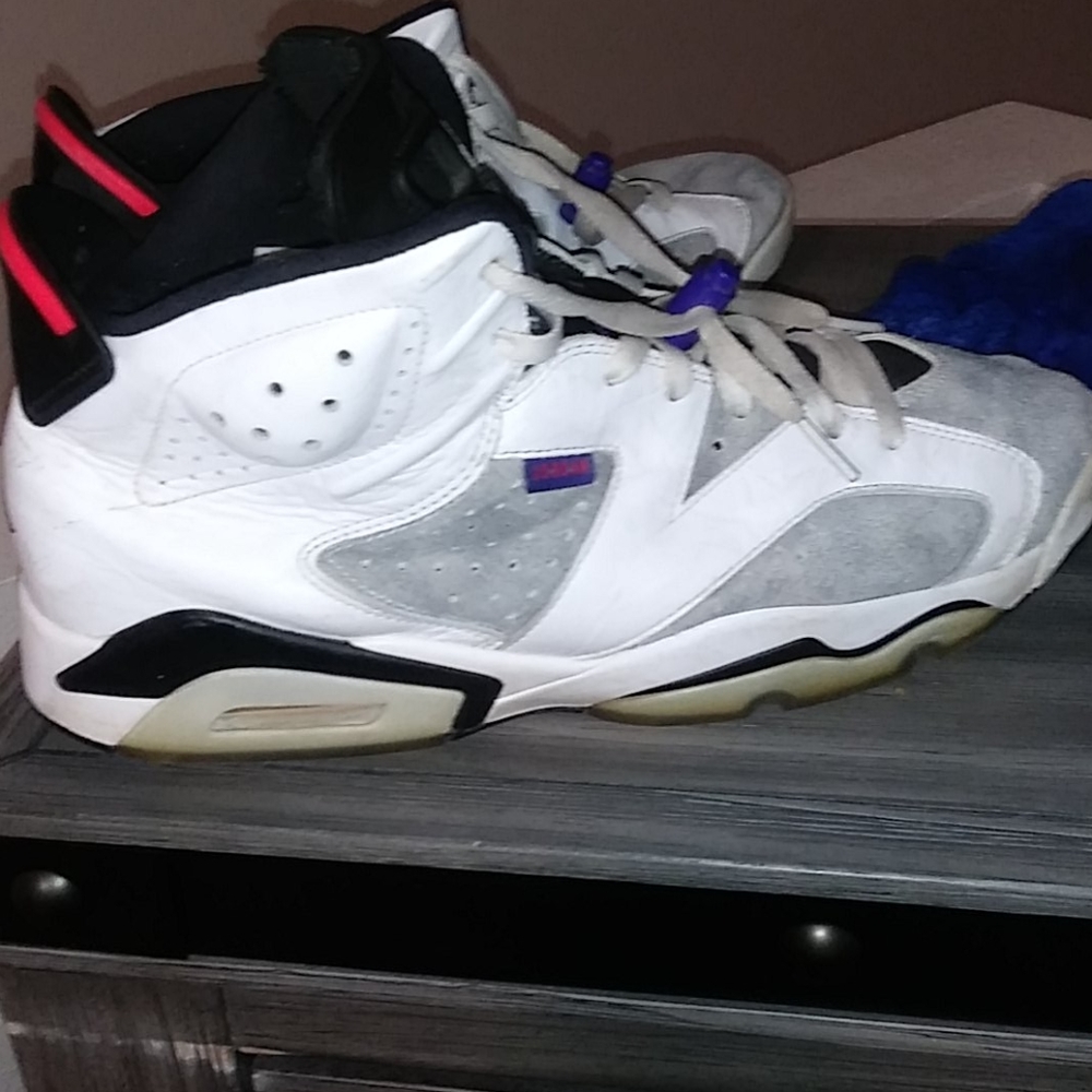 Retro 6 Flint's